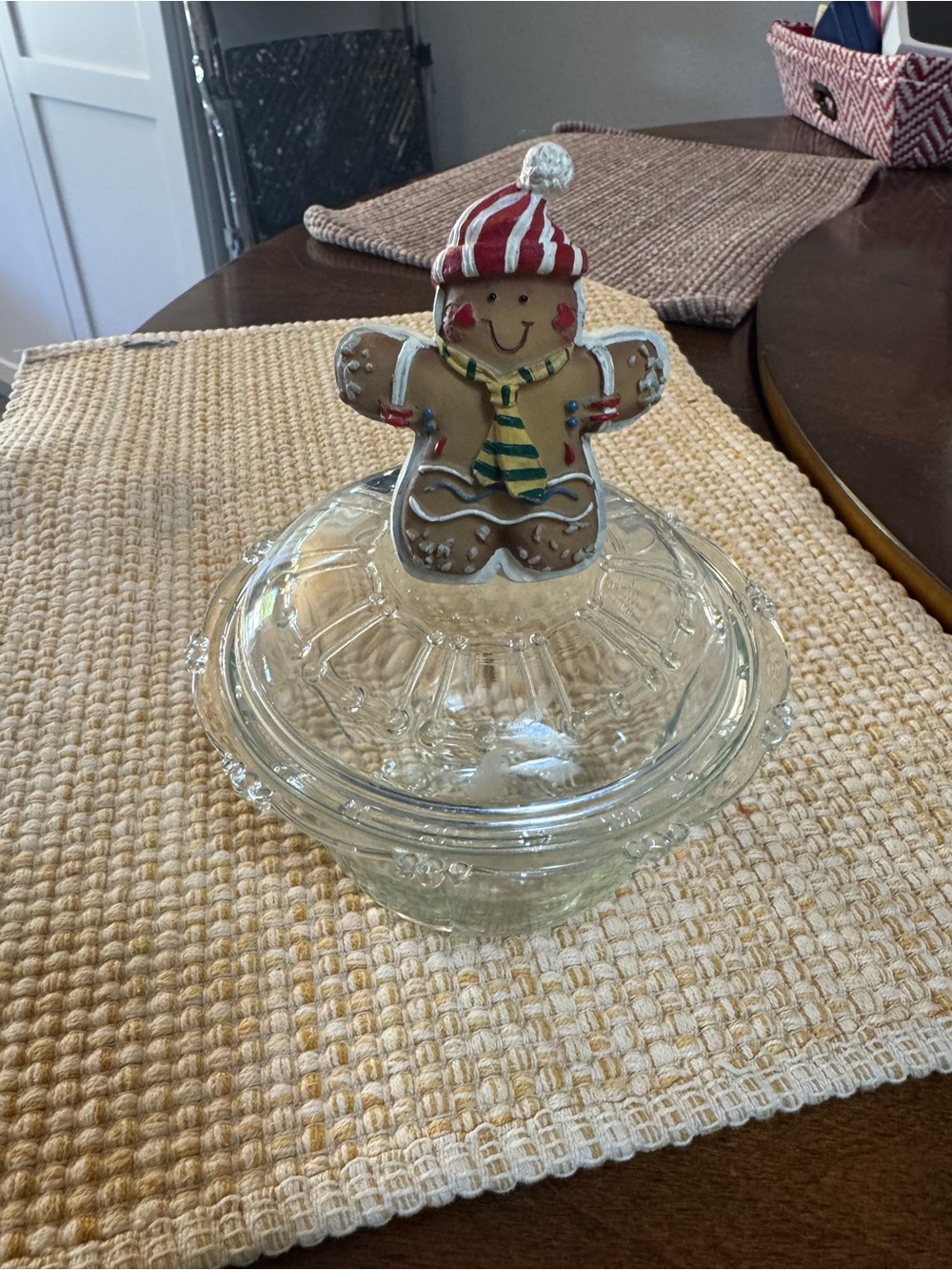 Gingerbread man glass cookie jar